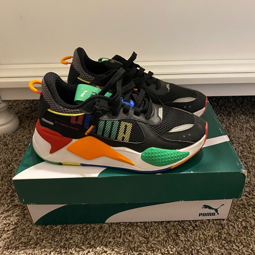 Puma sneakers